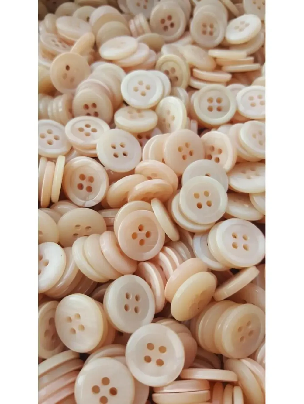 Coral Buttons, 4 Hole Sewing/Crafts Buttons 15mm - 24 Pieces (023)